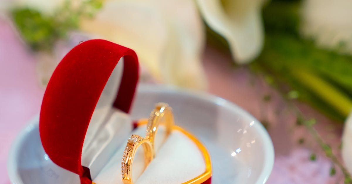 Exploring Online Retailers for Buying Gold Jewellery in Melbourne