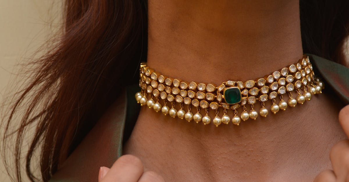 How to Determine Authenticity in Gold Jewellery Purchases