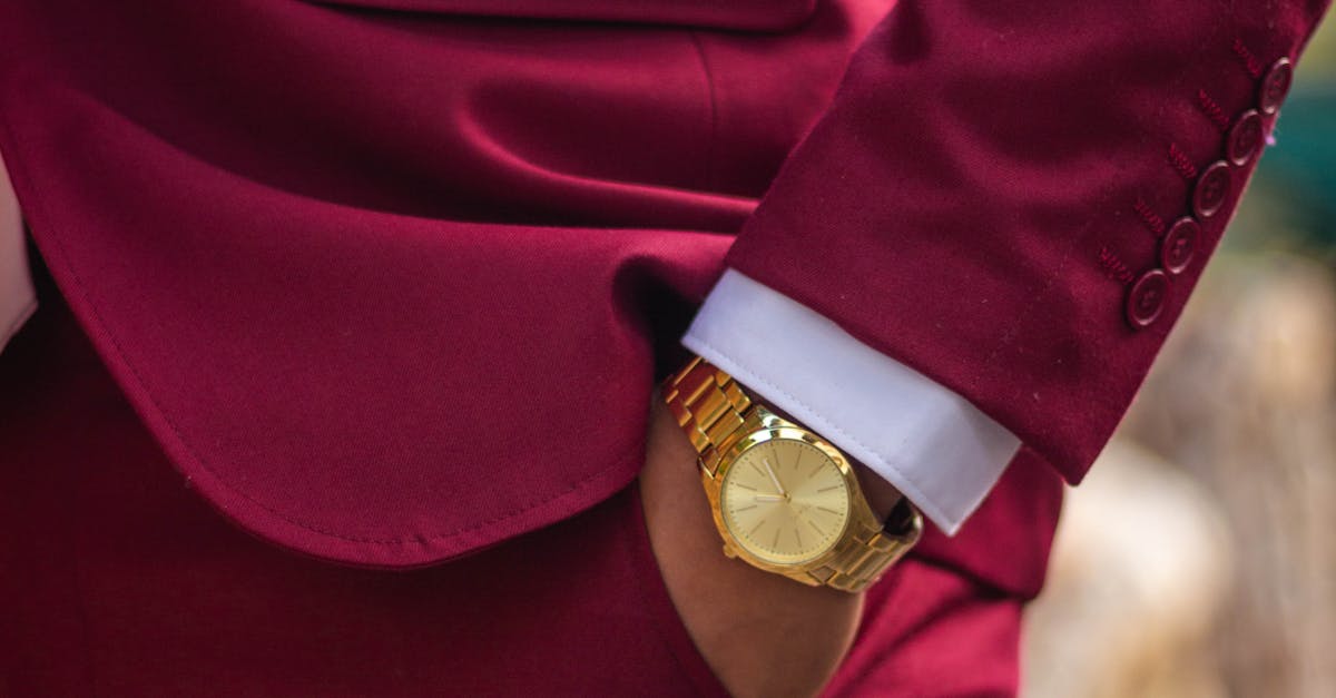 How to Determine Your Gold Jewellery Budget Effectively