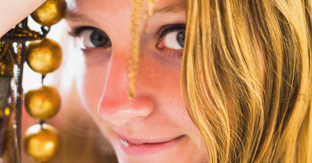 White Gold Versus Yellow Gold: Which Suits You Best?